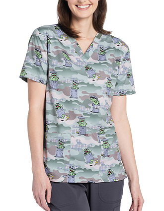 Cherokee Licensed Unisex Grouchy Pants Print Scrub Top