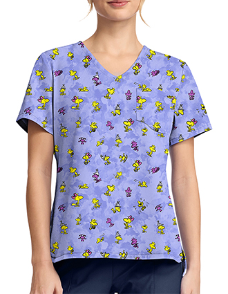 Cherokee Licensed Print Unisex V-Neck Top in Woodstock Community
