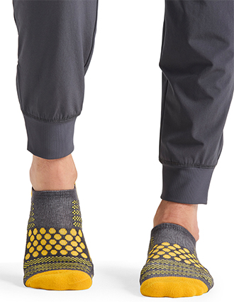 Cherokee Infinity Legwear Athletic Ankle Socks in Gold Pewter