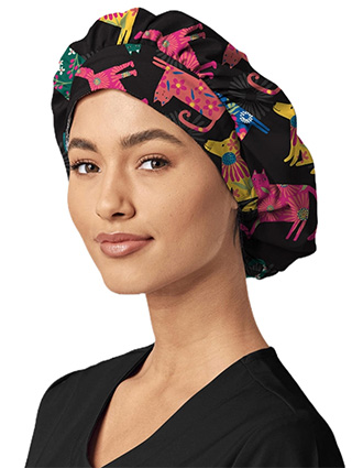 Zoe+Chloe Women's Performance Print Bouffant Scrub Cap in Pawsitive Vibes